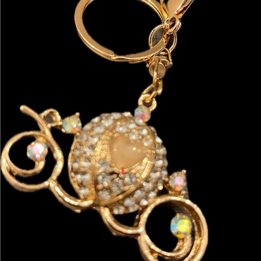 Cinderella Pumpkin Carriage Disney Gold & rhinestone Key Holder/bag charm NWOT
